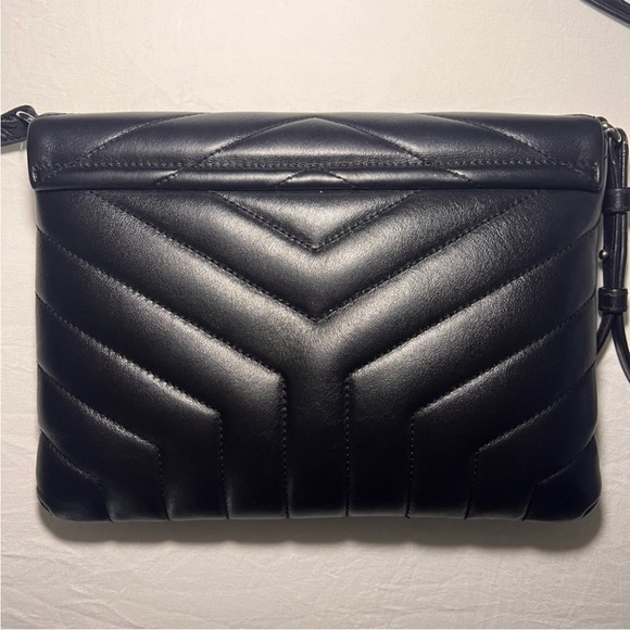 Saint Laurent Crossbody Bag Authentic - Picture 13 of 16